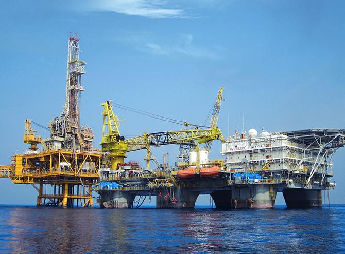 Offshore crane Operator Stage 2 Offshore Assessment - G&I Training Academy